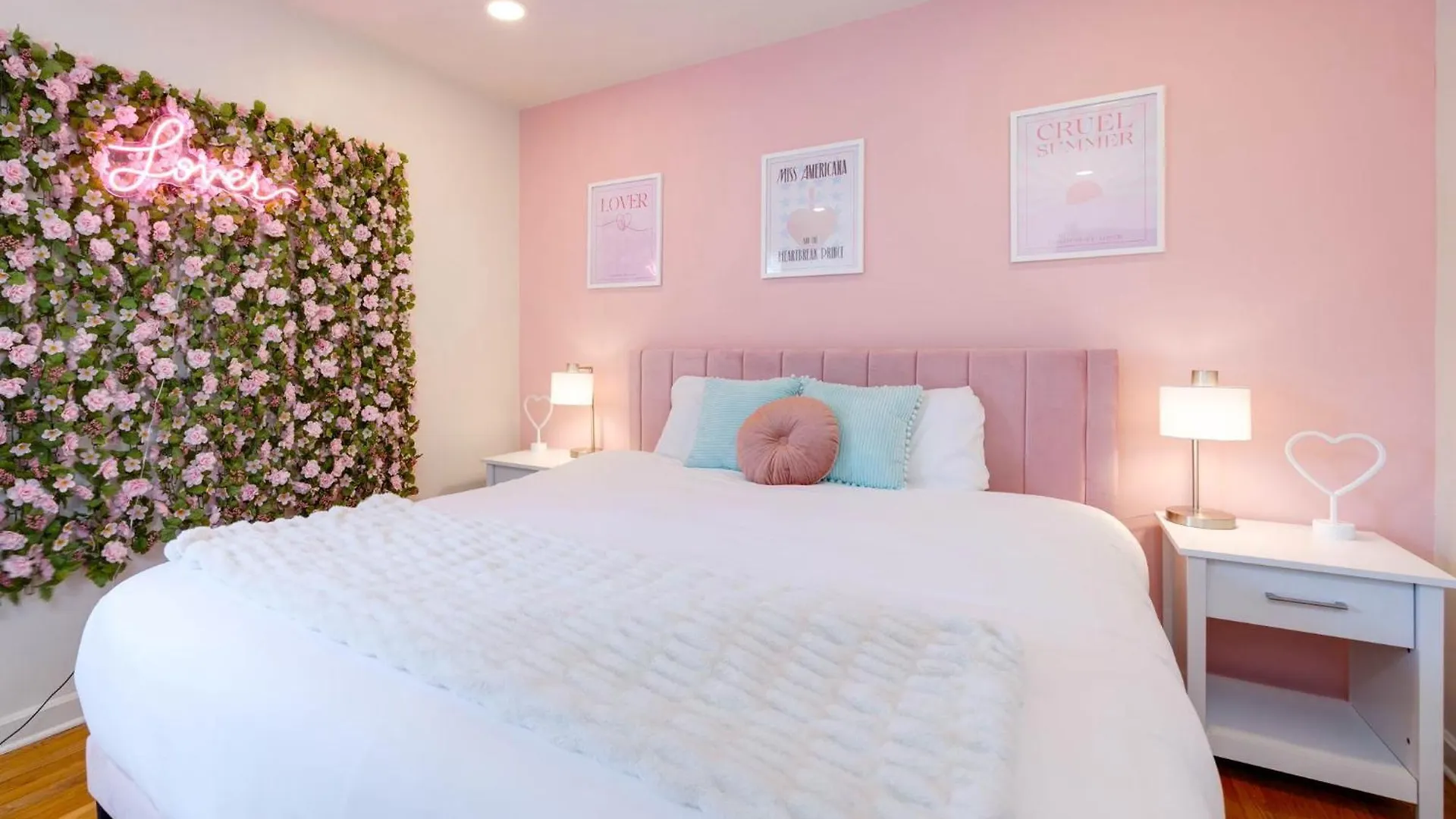 Taylor Swift Eras Inspired Home-10 Min To Broadway Nashville Holiday home